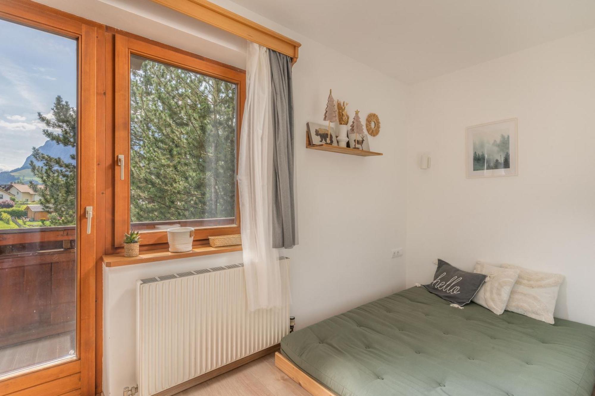 Lobe Apartment *